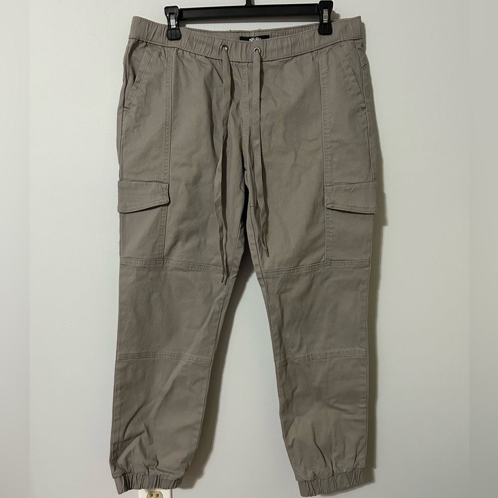 Rewash Women's Capris in Tan